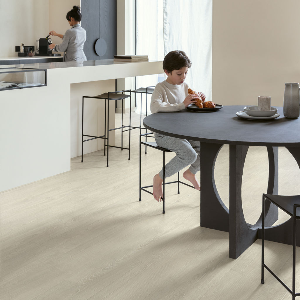 Stratifié Chêne clair classique patiné IM3559 - Quick-Step – Image 2