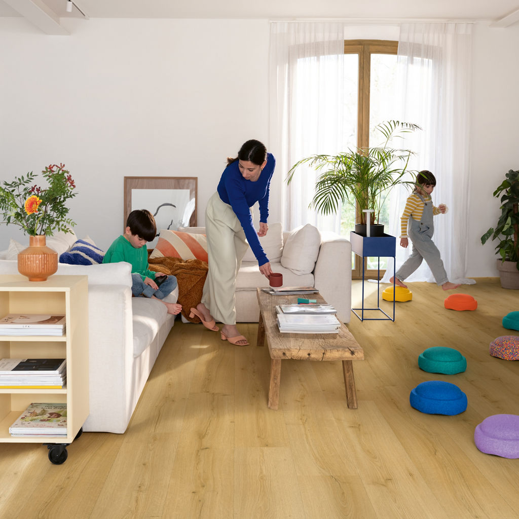 Vinyle Chêne miel brossé AVMPU40318 - Quick-Step – Image 3